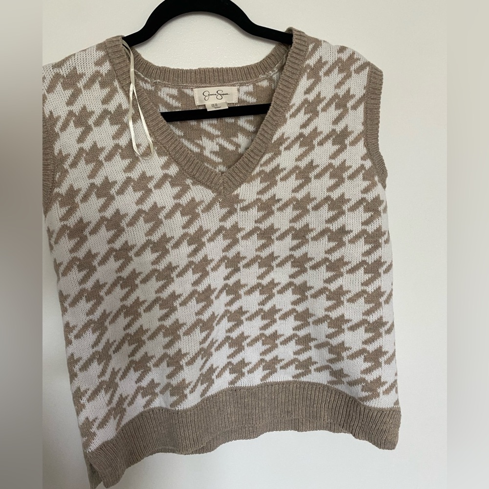 Jessica Simpson V Neck Vest Sweater